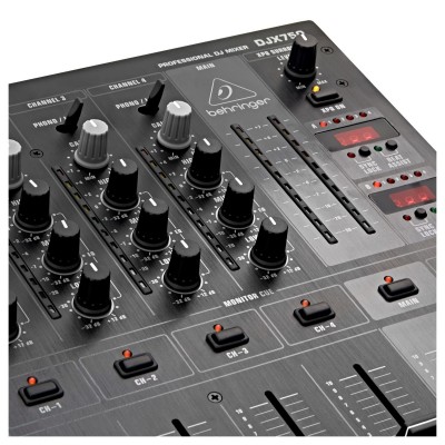 Behringer DJX750 DJ Pro Mixer Behringer DJX750 DJ Pro Mixer
